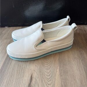 SPERRY WHITE CREST PLATFORM SNEAKER/BOAT SHOE